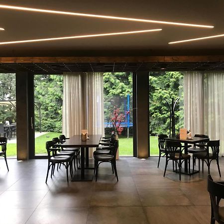 Restaurace A Penzion U Klasku Olomouc Ngoại thất bức ảnh